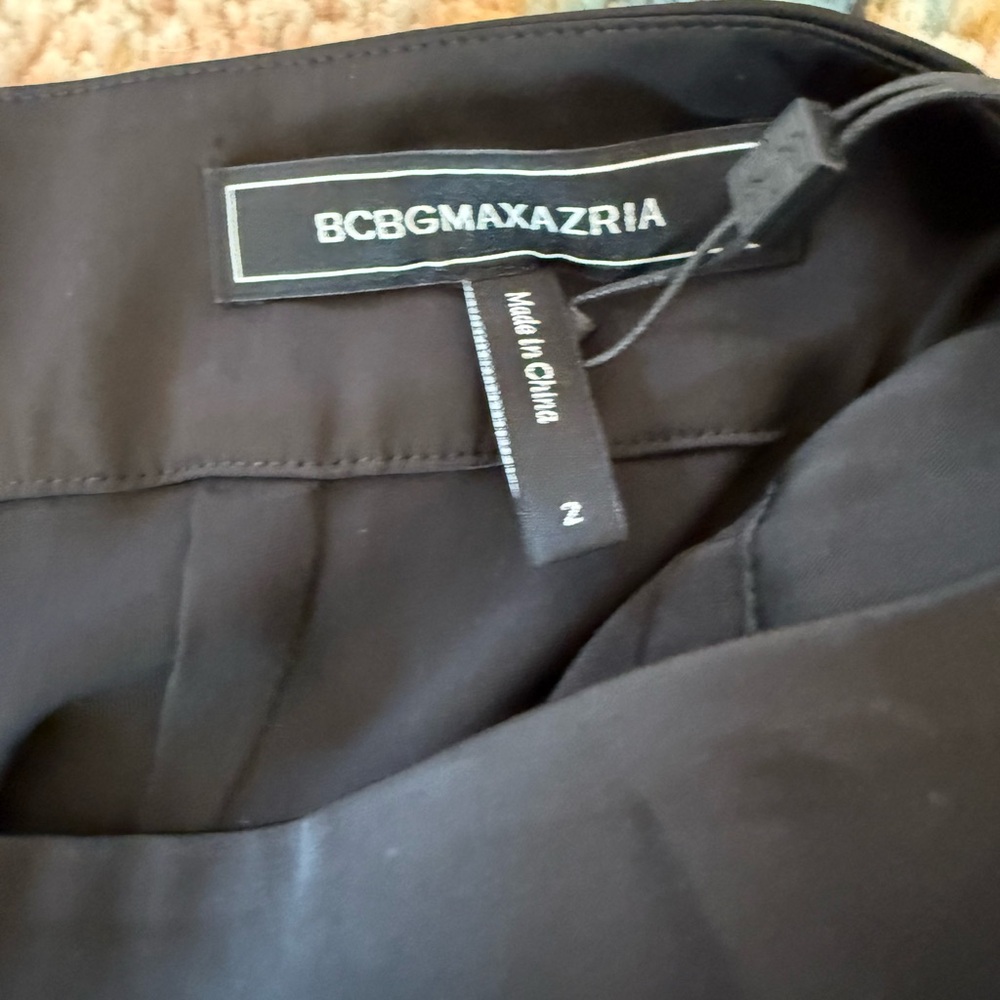 NWT BCBG MAXAZRIA Wide Leg Silky Black Pants - Size 2 - Picture 10 of 12